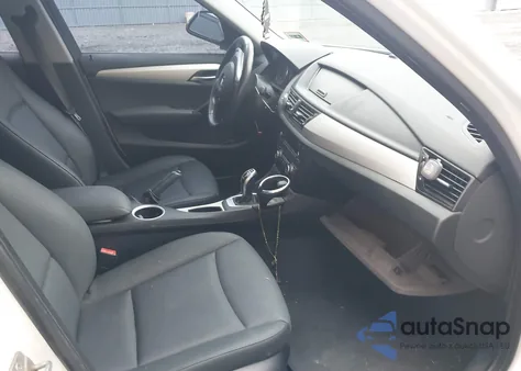 2013 BMW X1 xDrive28I из США, поврежденный, VIN WBAVL1C58DVR86250